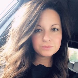 Meet your Posher, Candace